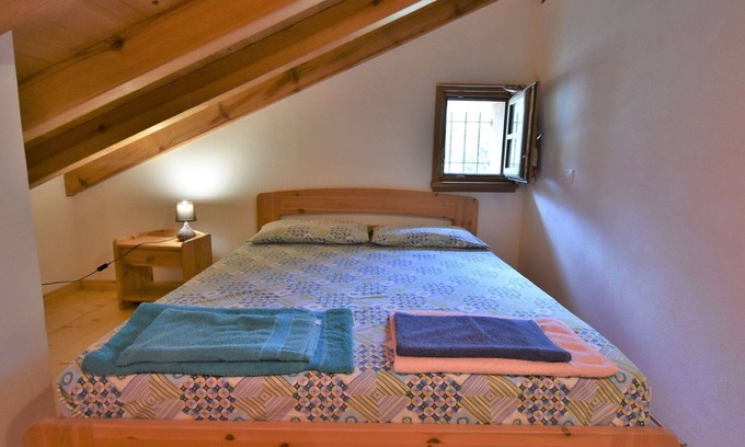 Prata Camportaccio Appartement | Bel appartement pour 5 personnes avec WIFI, climatisation, TV, patio, animaux admis et parking