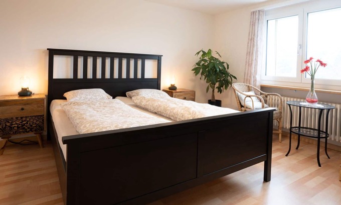 Amden Appartement | Beautiful apartment for 8 guests with WIFI, A/C, TV, balcony, pets allowed and parking
