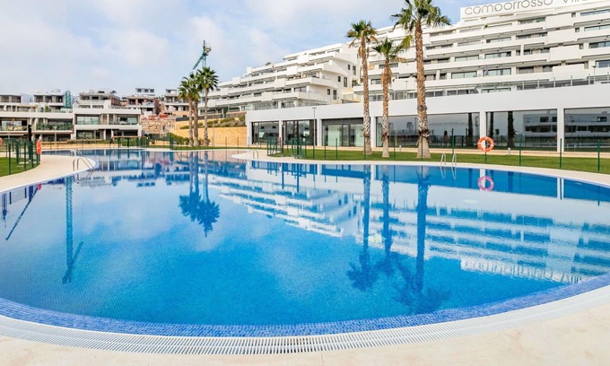 Golf Bahia Appartement | Beautiful apartment for 4 guests with WIFI, A/C, pool, TV, patio, panoramic view and parking