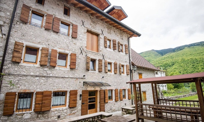 Barcis Appartement | Agréable appartement pour 2 personnes avec WIFI, TV, patio et animaux admis