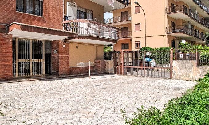 Formia Appartement | Bel appartement pour 8 personnes avec WIFI, climatisation, TV, balcon, animaux admis et parking