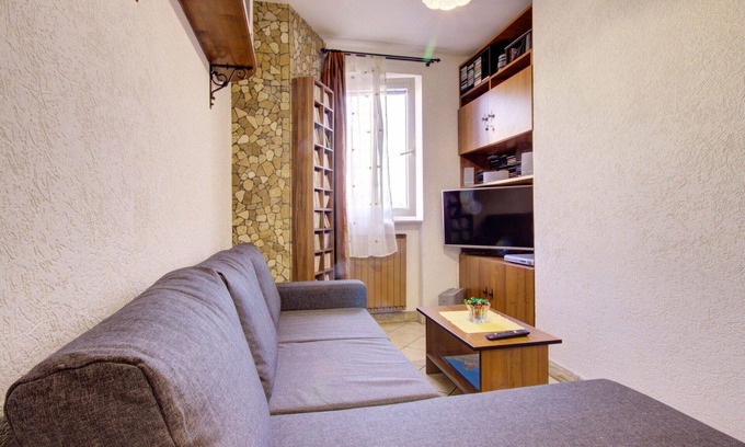 Izola Appartement | Bel appartement pour 4 personnes avec WIFI, climatisation, TV et patio