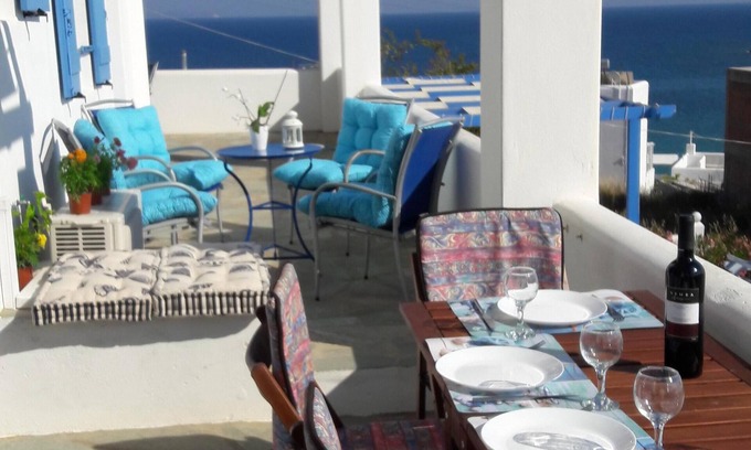 Piso Livadi Appartement | Bel appartement avec vue sur la mer