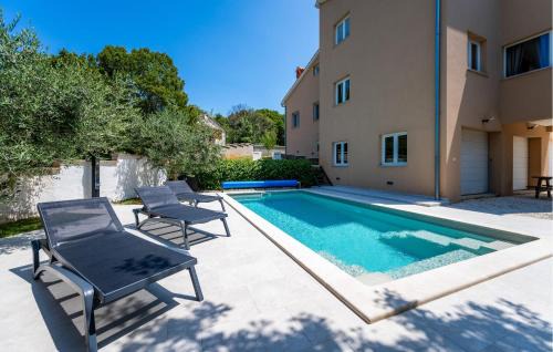 Rebici Appartement | Beautiful Apartment In Beloci With Wifi