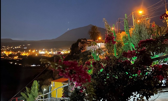Buen Paso Appartement | BEL APPARTEMENT NEUF AVEC PISCINE PROPRE TERRASSE ET VUE IMPRENABLE SUR MT TEIDE ET LA MER
