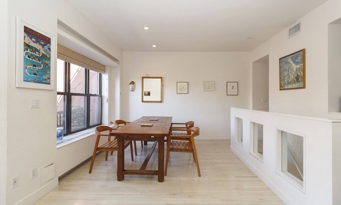 Nolita Copropriété | Bel appartement avec balcon et vue, près du parc et des musées à Nolita
