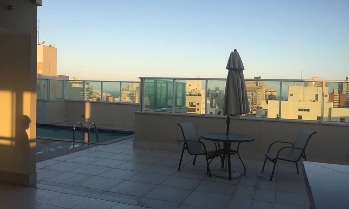 Itapua Appartement | BEAU APT, 2 CHAMBRES, PISC, LOISIRS, 300 METRES DE LA PLAGE