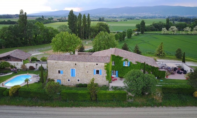 Cleon-d'Andran Maison | Beautiful, authentic 18th-century residence, 4-star tourist accommodation
