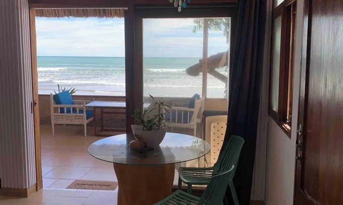 Comuna San Jose Appartement | Beautiful Beachfront First Floor Apartment