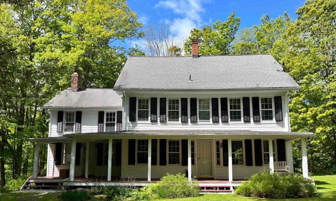 South Egremont Maison | Beautiful Berkshires Colonial on 7 acres