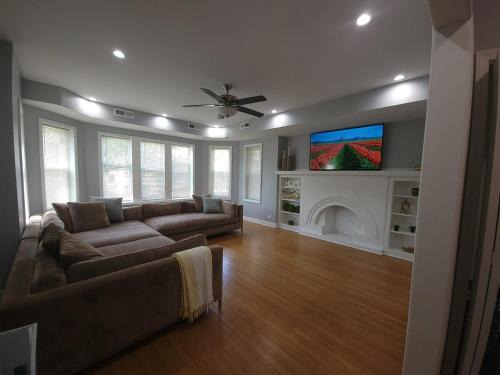 South Shore Appartement | Beautiful Big 3 bedroom Quiet Apt near downtown