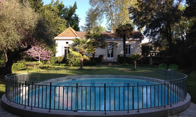 Bruges Maison | Hermosa casa de Burdeos, piscina y tenis en parque arbolado de 1 hectárea