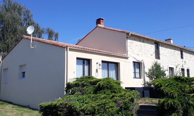 La Roche-sur-Yon Maison | Belle maison lumineuse