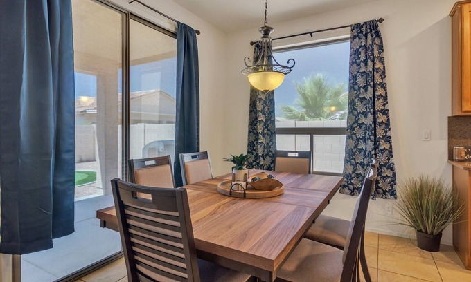 Oakwood Maison | Beautiful Bungalow in Award Winning Resort Style Gated Sun Lakes community