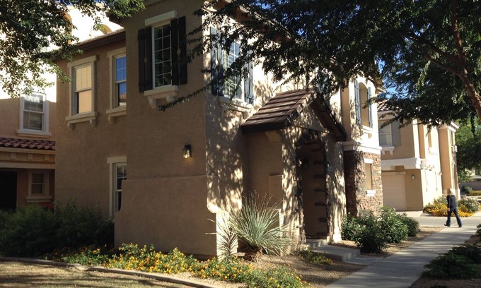 Gilbert Maison | Beautiful centrally located townhome in The Gardens, Gilbert