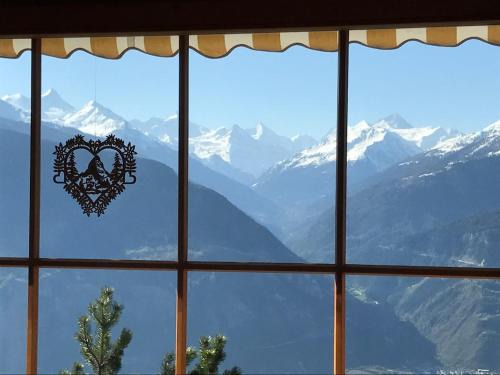 Crans-Montana Chalet De Ski | Beautiful chalet with exceptional view