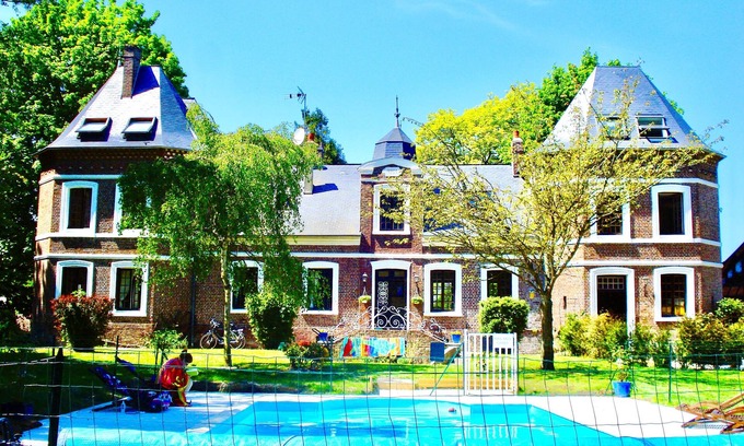 Grandcourt Autre | Beautiful Chateau de la Vallee, Grandcourt, w/Heated Pool near Coast and Forest