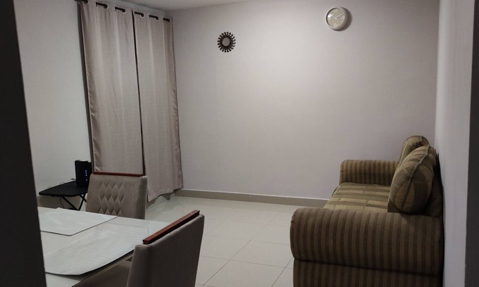 Parque Lefevre Appartement | Beautiful Complete Apartment for 4 guests