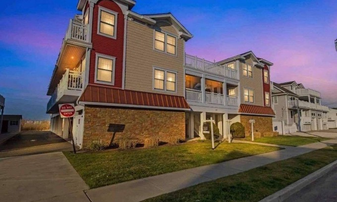 Sea Isle City Copropriété | Beautiful condo in our views of the bay and amazing sunsets