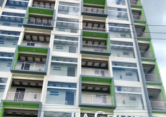 Malabanias Appartement | Beautiful condo in the new La Grande resort