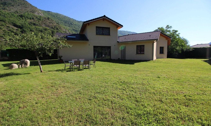 Vicdessos Maison | BELLE VILLA CONTEMPORAINE PROCHE RANDONNÉE ET STATION DE SKI