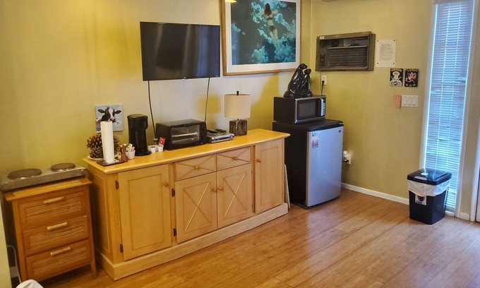 North Hollywood Appartement | Beautiful Cottage with Modern Flair
