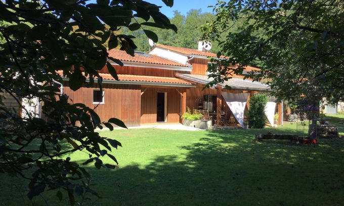 Gaillan-en-Medoc Maison | Belle maison de campagne avec piscine chauffée proche de l'océan