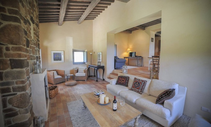 Umbertide Cottage | Belle maison de campagne avec piscine privée dans le coeur vert de l'Italie