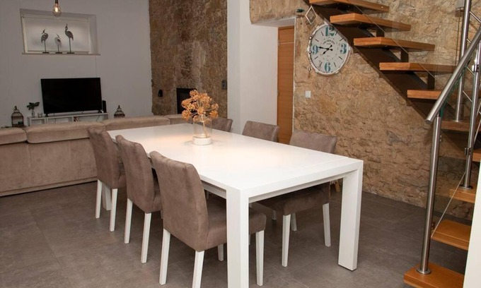 Juncal Maison | Beautiful cozy cottage near Nazaré, Leiria&Batalha