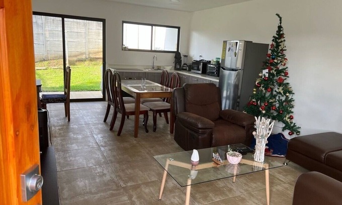 Puente de Piedra Maison | Beautiful family home, quiet and very safe place