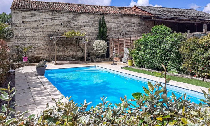 Fontenille-Saint-Martin-d'Entraigues Maison | Belle maison à Fontenille St.Martin