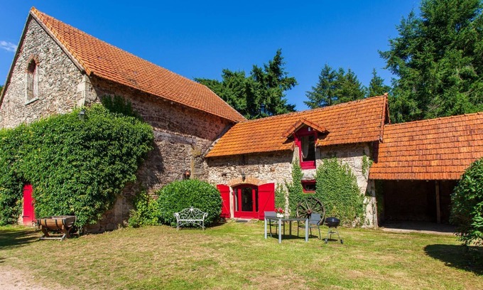 Antully Maison | Beautiful Gîte in the Bourgogne Elemiah