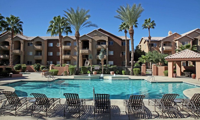 Tucson Copropriété | Magnifique condo au rez-de-chaussée entièrement meublé