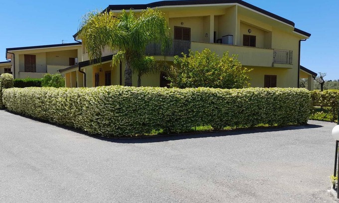 Caulonia Appartement | Bel appartement avec jardin dans un développement privé en bord de mer