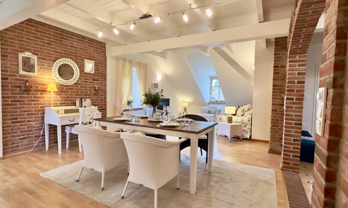 Altharlingersiel Appartement | Beautiful Gulfhof: 60sqm apartment Groot Stuuv for 3 pers, terrace in the garden