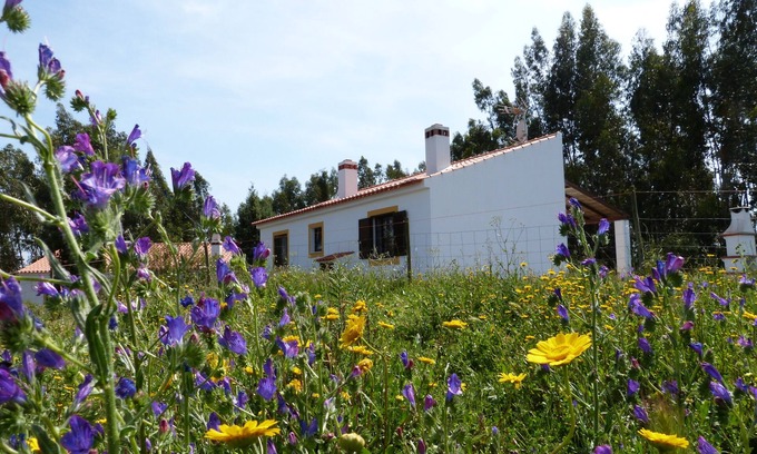 Santiago do Cacem Maison | Beautiful. house located on a hill