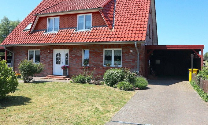 Alt Bukow Maison | Beautiful holiday apartment near the Baltic Sea