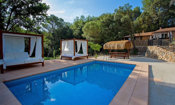Binibona Maison | Belle maison de vacances avec piscine privée à Binibona au bord des montagnes Tramuntana