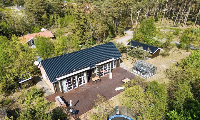 Bedegaard Maison | Beautiful holiday home on a scenic plot