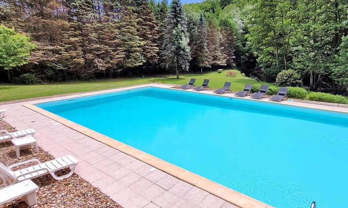 Saint-Paul-la-Roche Maison | La Vieille Forge