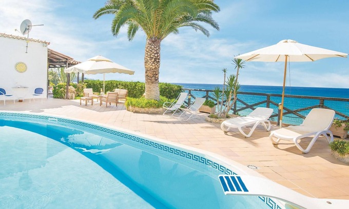 Costa dei Monaci Maison | La Canora