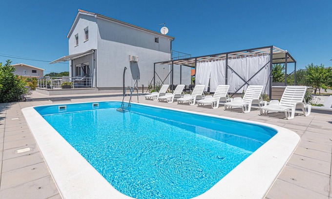 Drnis Maison | Superbe maison à Kaocine avec WiFi