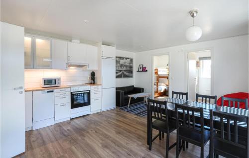 Hagaby Maison | Beautiful Home In Löttorp With Wifi