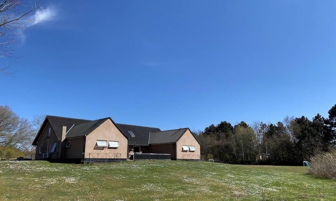 Udbyhøj Maison | Beautiful home in Ørsted w/