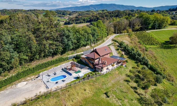 Pusca Maison | Belle maison à Rozga