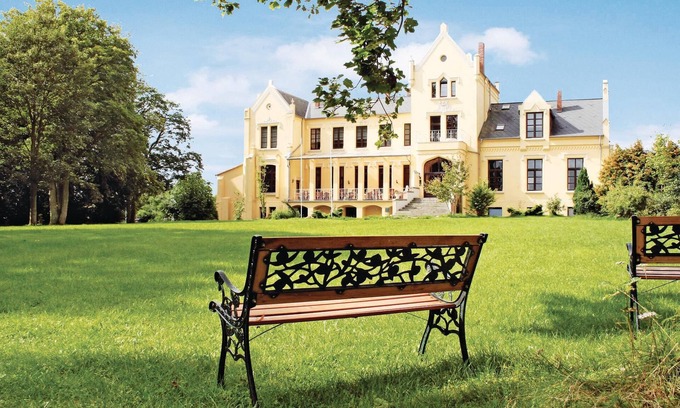Schwasdorf Maison | Schloss Poggelow