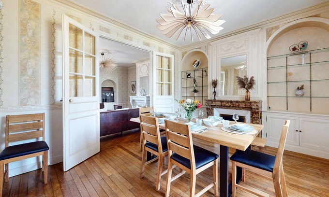 Sens Maison | Beautiful home in Sens with WiFi