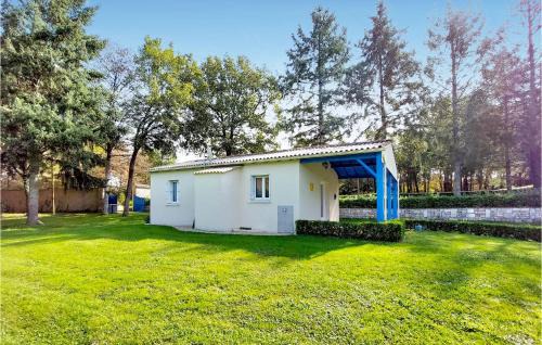 Bagnault Maison | Beautiful Home In Souvigne With Wifi