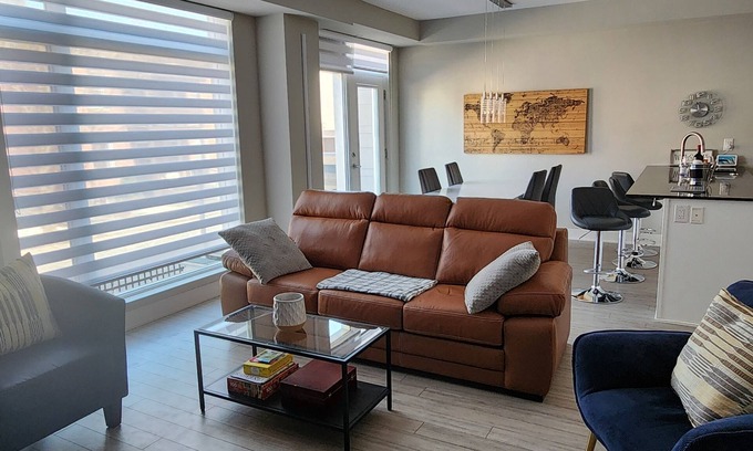 Glebe Maison | Beautiful home in the heart of Lansdowne with a spacious ground level patio.