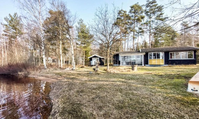 Hallaryd Maison | Beautiful Home In Vägla With Wifi